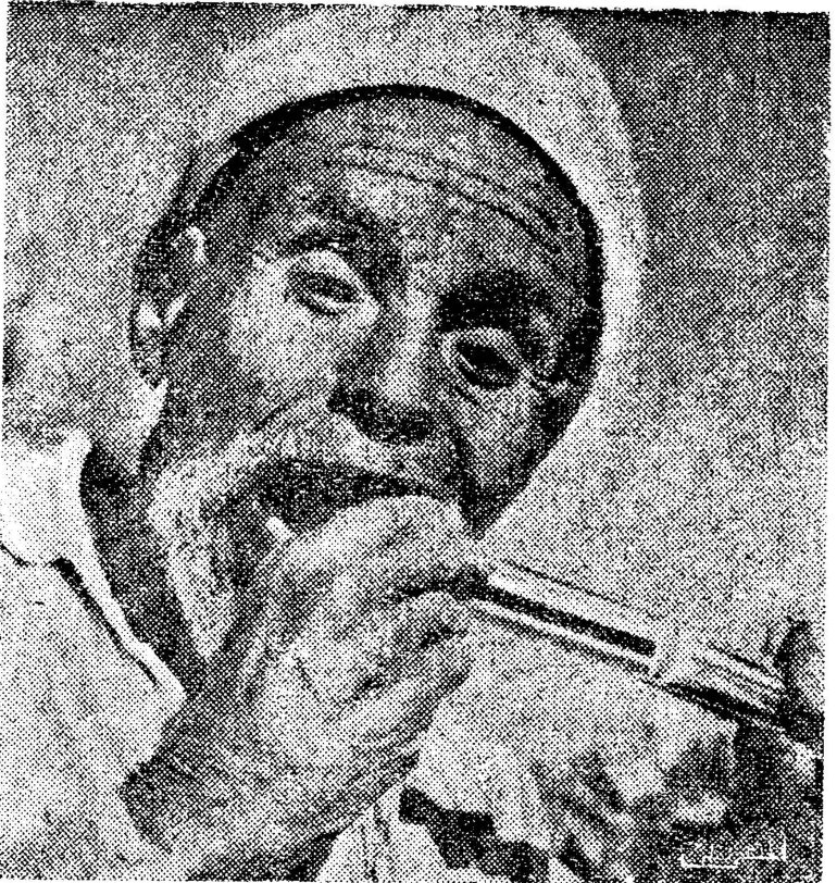 الشيخ سمحان يمص القصب