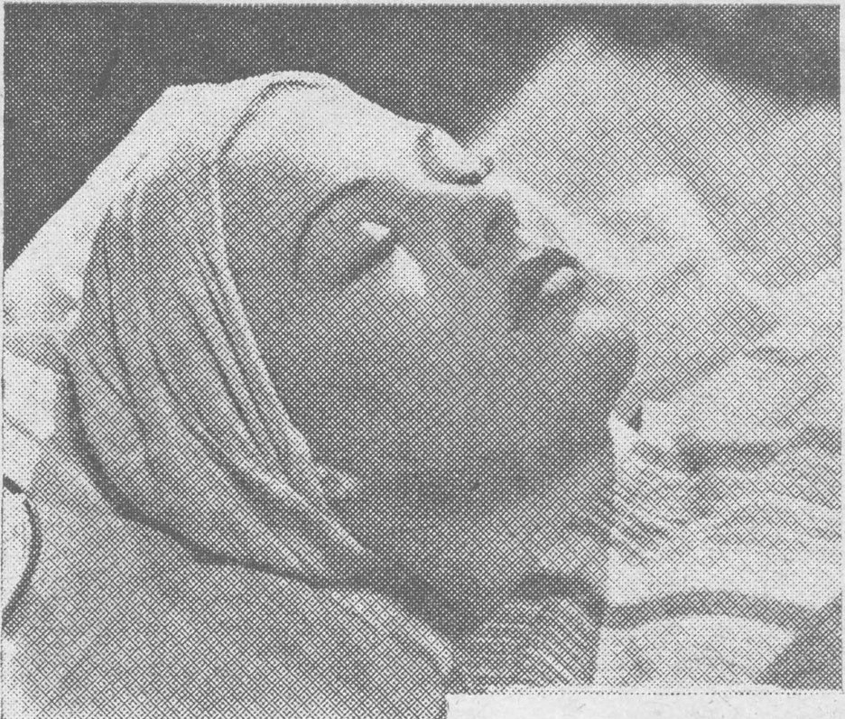 امرأة نائمة
