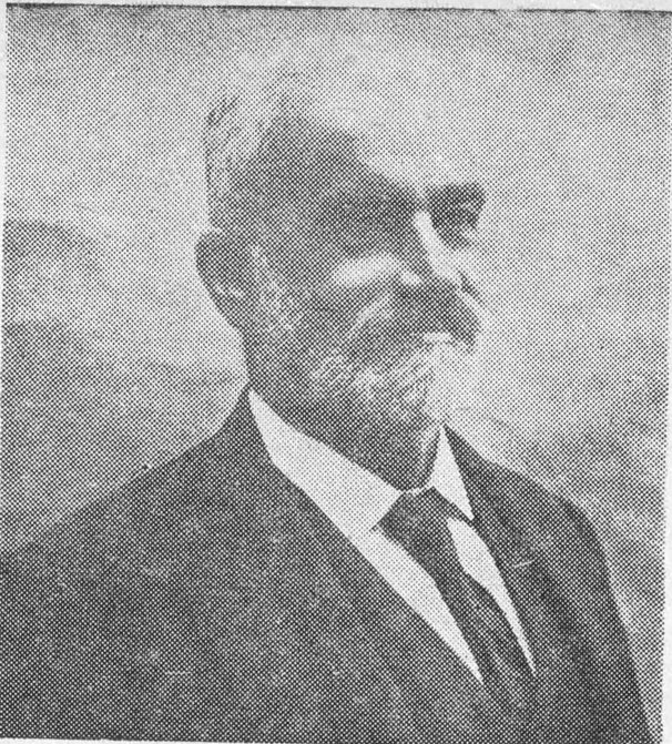 صورة القس طانيوس سعد