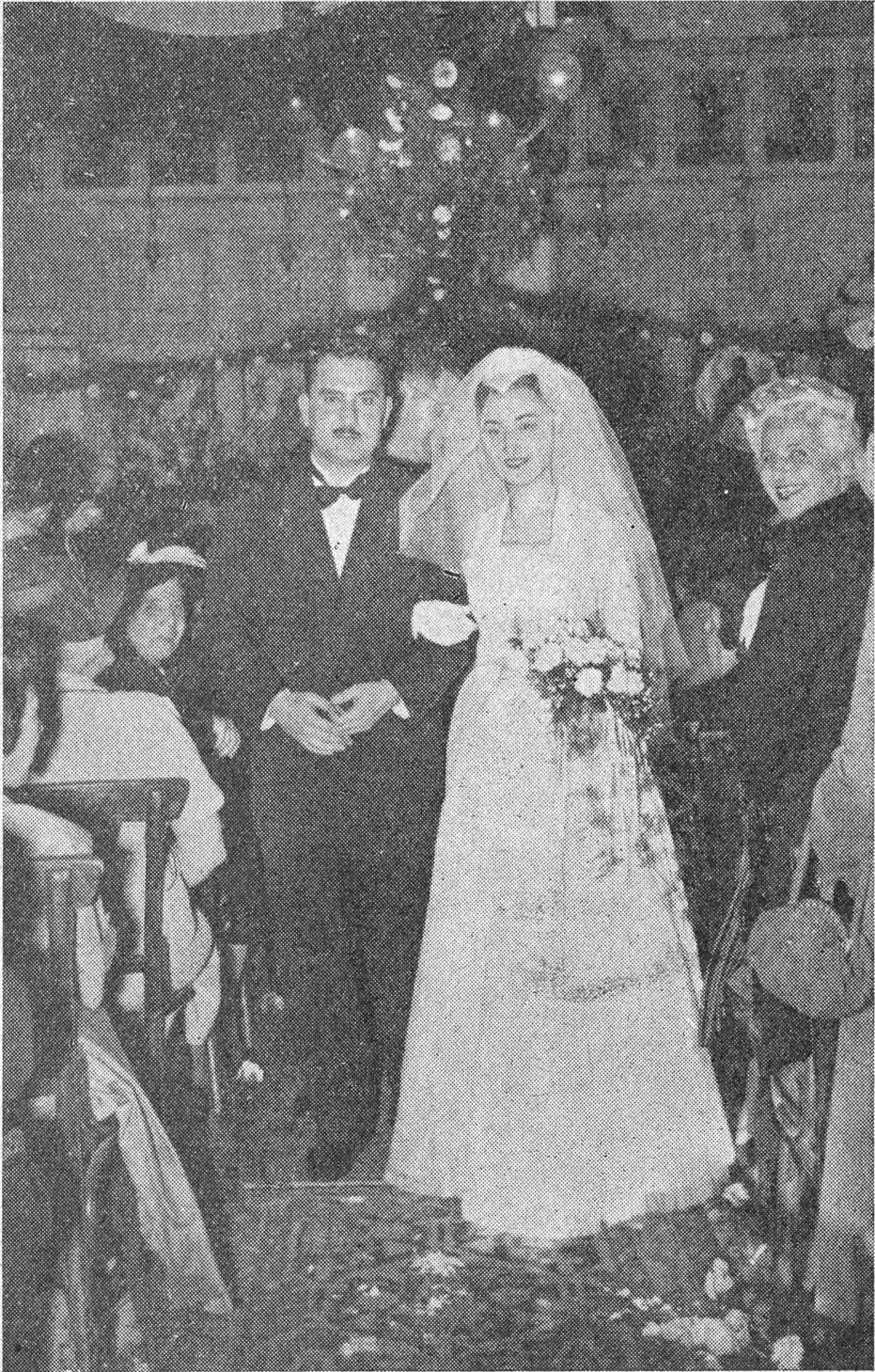 صورة زفاف دعد ميخائيل والدكتور فويد كرم