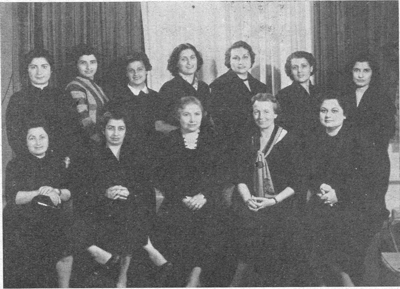 صورة الهيئة الادارية للاتحاد النسائي العراقي