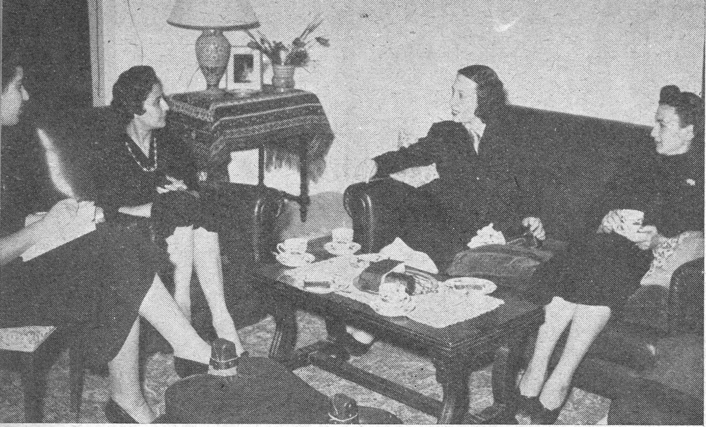 صبيحة تدافع عن المدرسة الداخلية ..